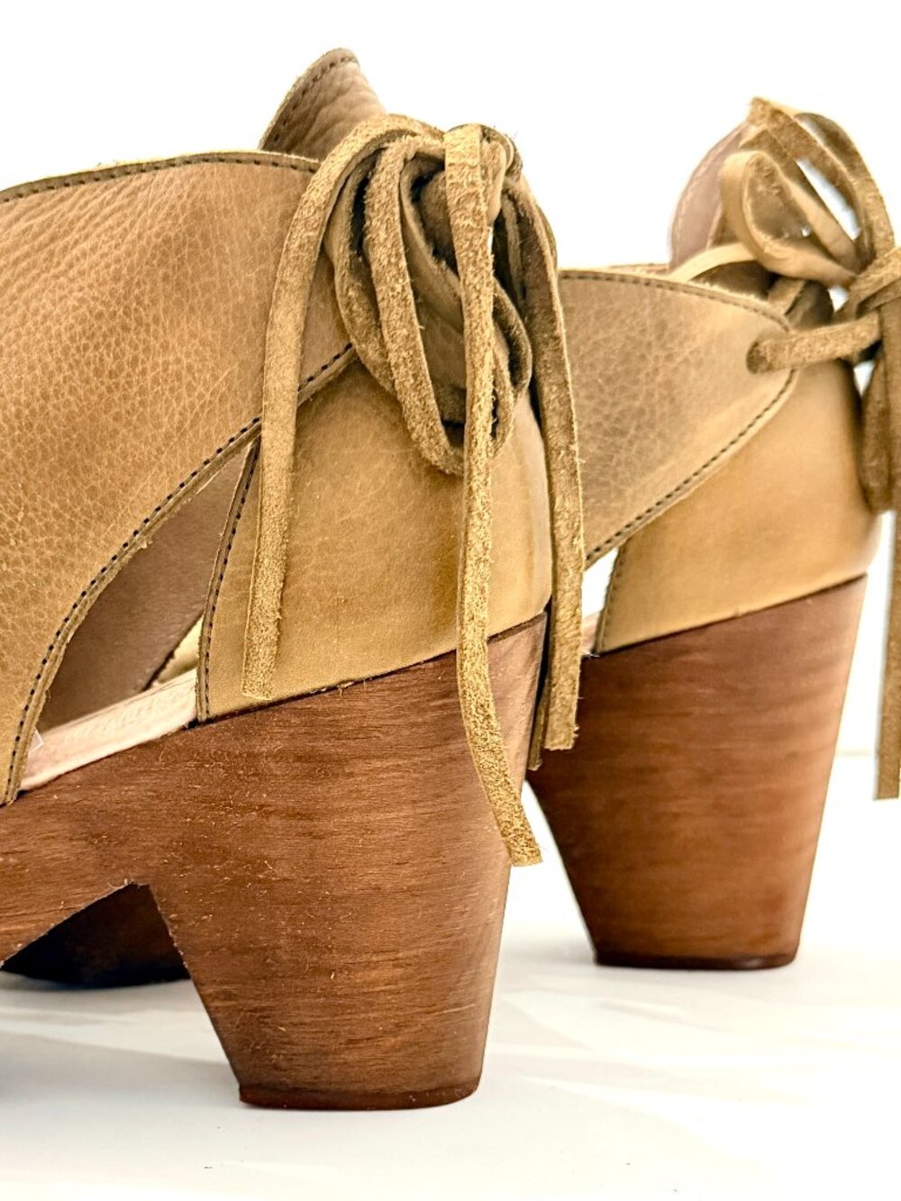 Free People Women's "Revolver" Open-Toe Clog In Tan/Khaki - Size 5-1/2 - Picture 5 of 11